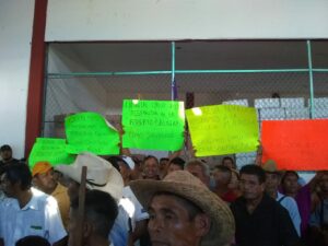 AYUTLA Manifestación de vecinos