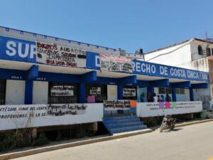 OME La Escuela Superior de Derecho en Costa Chica