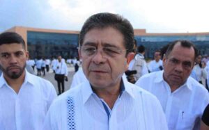 ESTADO Arturo Salgado Urióstegui