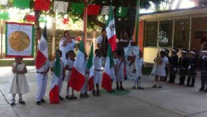 Marquelia Realizaron una reseña de las modificaciones que ha tenido la bandera de México