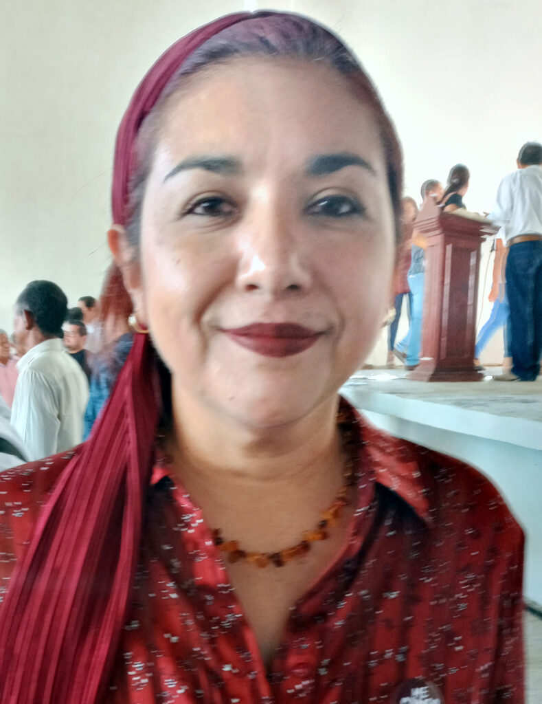 PRINCIPAL NORA VELÁZQUEZ MARTÍNEZ