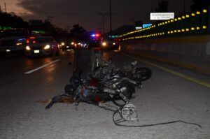 ROJA CASI MUERE MOTOCICLISTA (2)