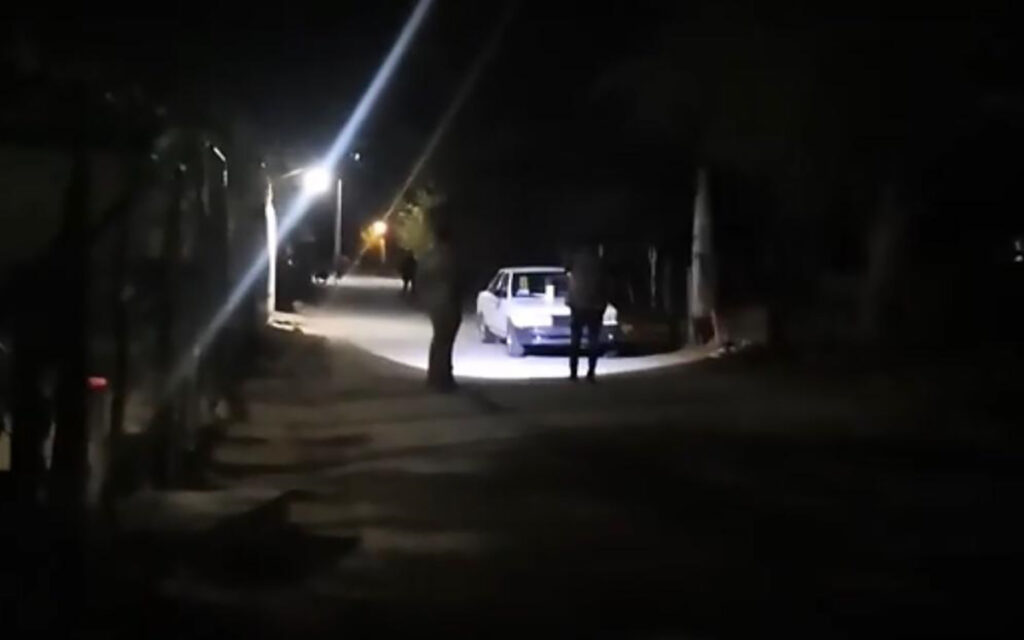ROJA EL AUTO