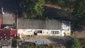 ROJA LA CASA DONDE SE OCULTARON