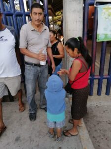 AYUTLA Aplicación de gel antibacterial