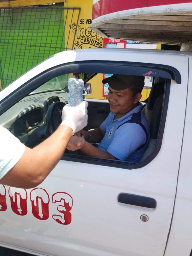 COPALA Colocación de gel antibacterial