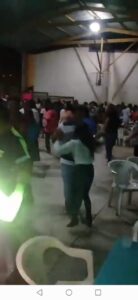 OME Durante la fiesta en San José Ejido (1)