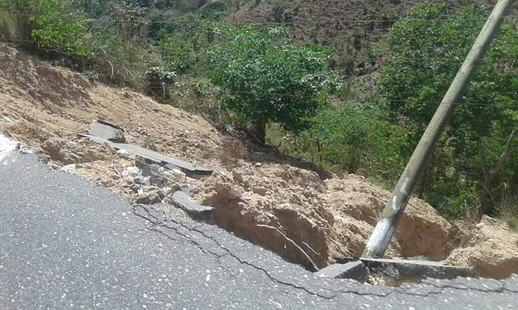 OME La carretera trozada (1)