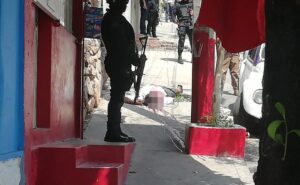 ROJA ASESINAN A DOS HOMBRES EN ACAPULCO (1)