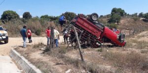 ROJA La camioneta (2)
