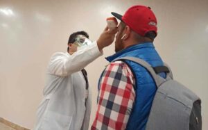 SALUD REVISION EN EL AEROPUERTO DE MONTERREY