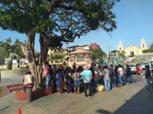 AYUTLA Comerciantes ambulantes