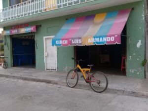 Marquelia En los ciber los alumnos acuden a realizar sus tareas