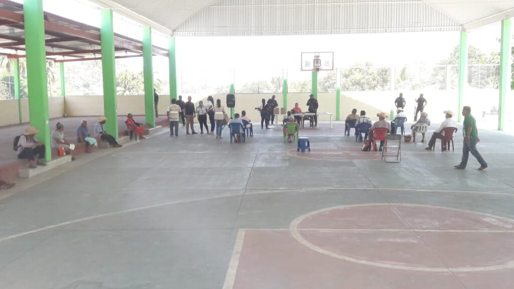 OME Cancha de la comisaría