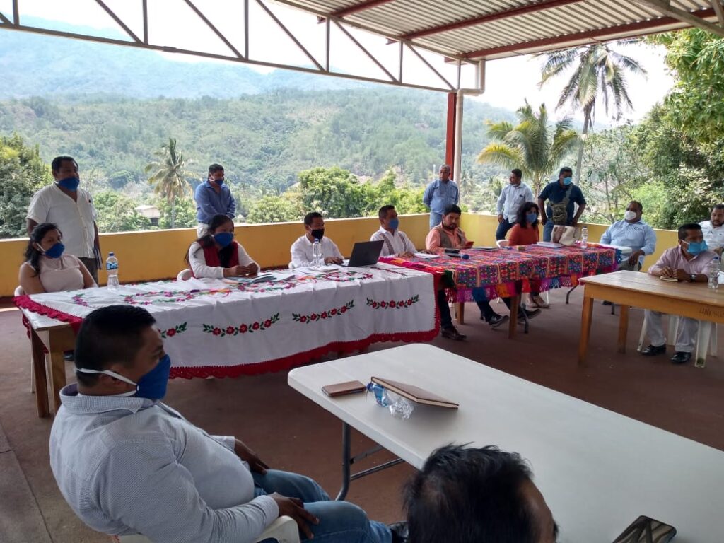 SAN LUIS LAS AUTORIDADES EN LA REUNION