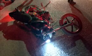 ROJA LA MOTOCICLETA