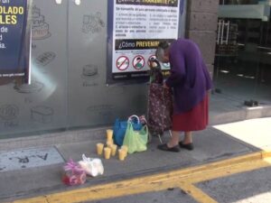 SOCIALES JUANITA ES EXPLOTADA 2