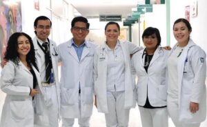 SOCIALES MEDICOS MEXICANOS