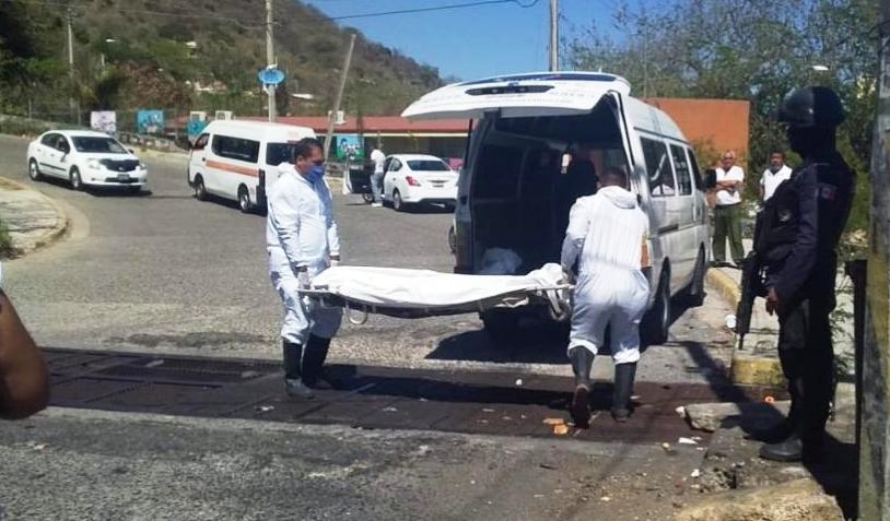 roja ejecutan a urvanero en zihua (2)