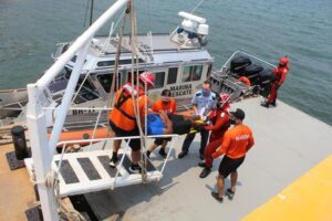 roja rescate de pescador (2)