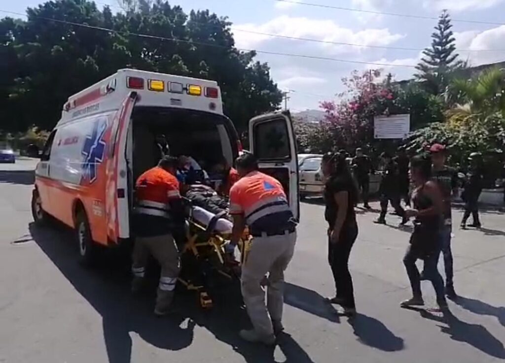 ROJA BALEAN A JOVEN EN CHILPANCINGO (1)