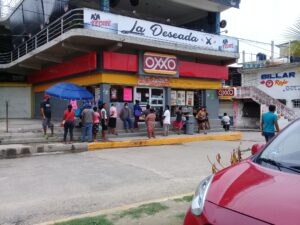 MARQUELIA QUEJA OXXO