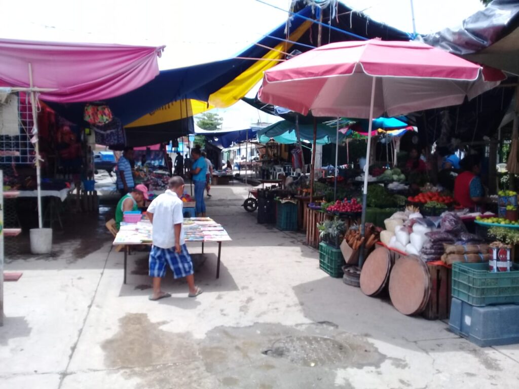 Marquelia Precio del pollo se mantiene en 180 pesos