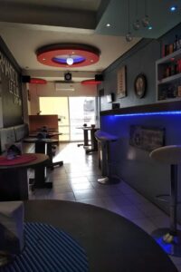 OME Uno de los bares en Ometepec