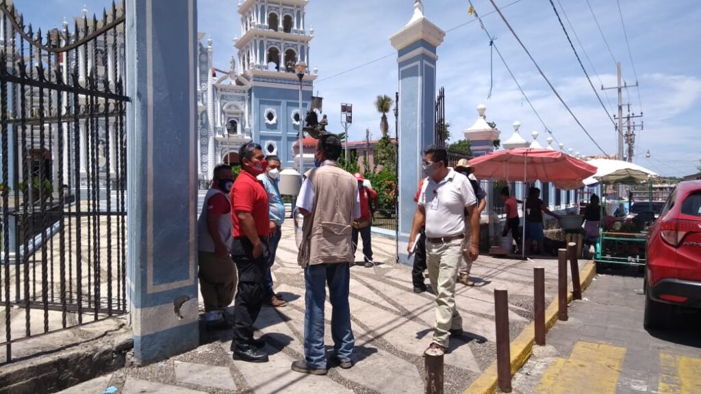 PRINCIPAL fumigación de iglesia