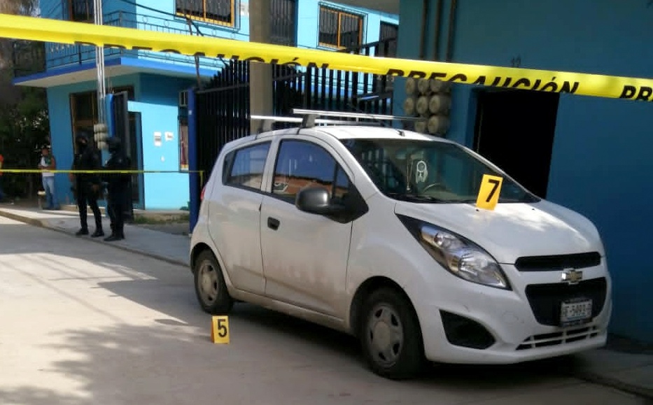 ROJA AUTOMÓVIL DEL OCCISO