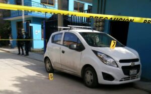 ROJA AUTOMÓVIL DEL OCCISO