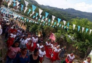 SAN LUIS Inicio de los festejos en Jolotichán (2)