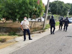 principal Cristóbal Cuevas Herrera en uno de los operativos