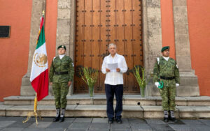principal el presidente en palacio nacioinal