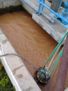 OME El agua sucia en la planta potabilizadora