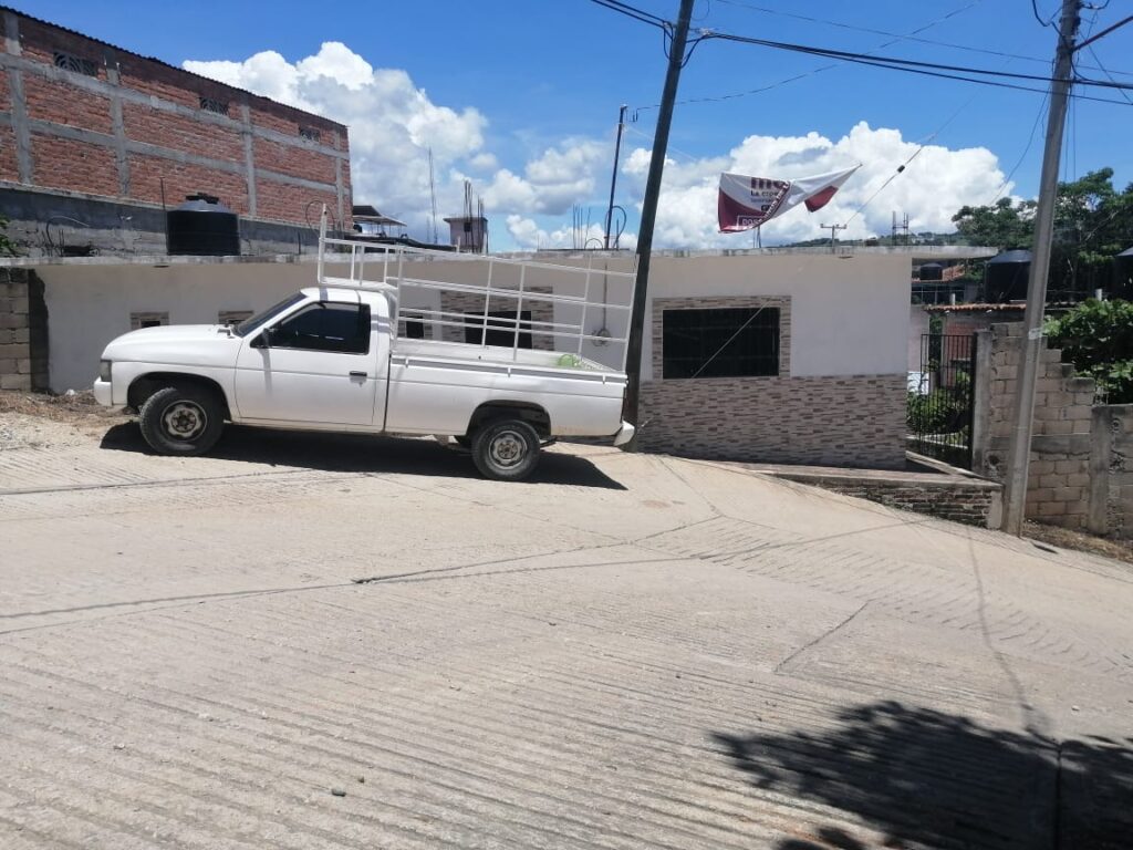 OME LAS OFICINAS DE MORENA