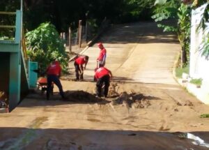 OME Los elementos de Proteccion Civil (2)