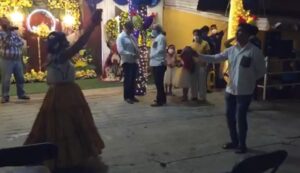 OME El regidor durante los festejos
