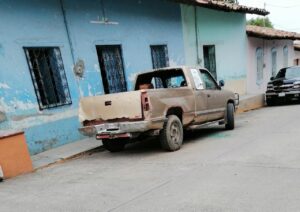 ROJA La camioneta baleada (1)