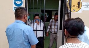 SAN LUIS AL ALCALDE DIALOGANDO CON EL ENCARGADO DE CFE (3)