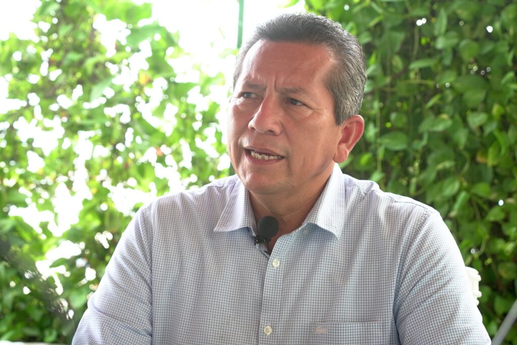 BOLETÍN CARLOS REYES