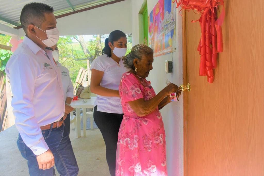 BOLETÍN SAN LUIS ENTRANDO A SU CASA (1)