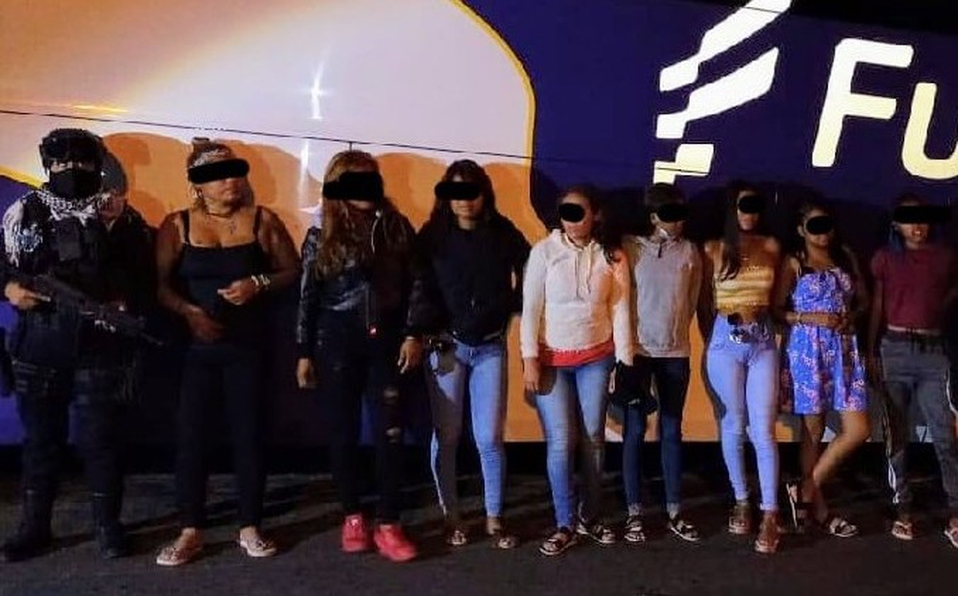 ROJA FALSOS ACTIVISTAS+