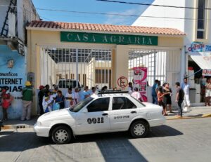 OME Los ciudadanos en el módulo del INE