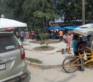 SAN LUIS AGLOMERACION DE PERSONAS EN LAS INSTALACIONES DEL PARQUE (1)