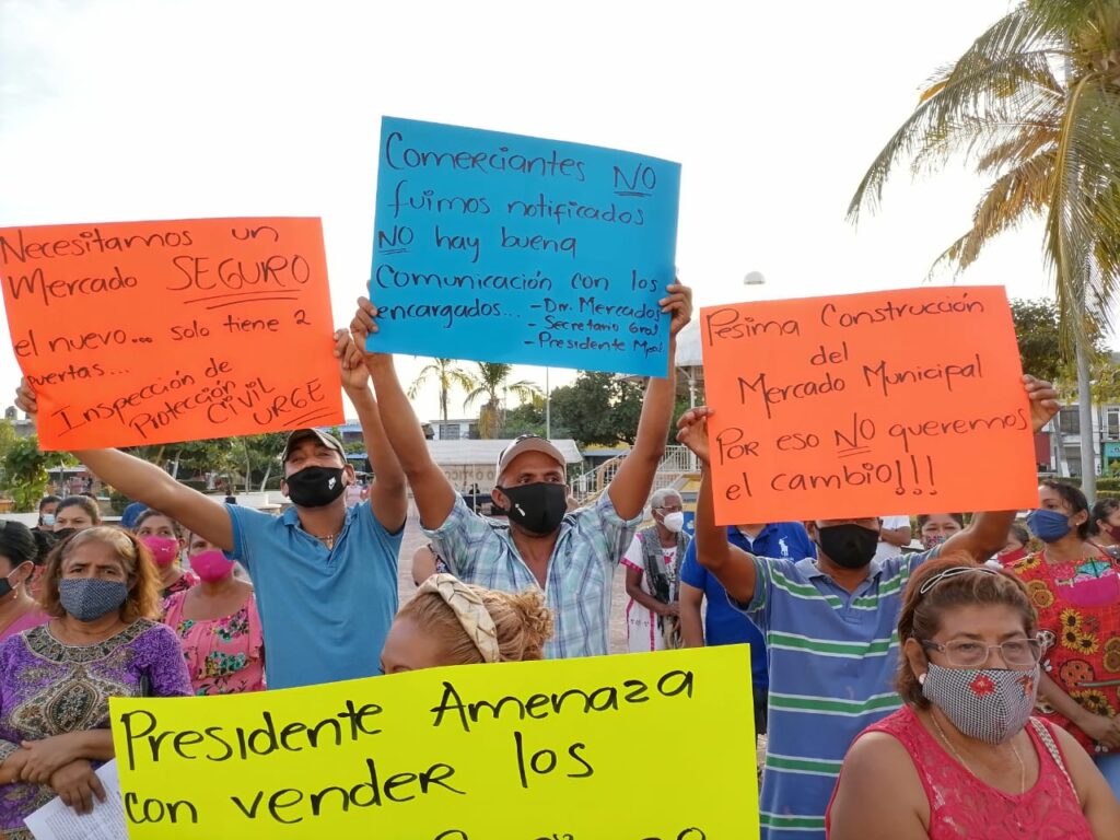San Marcos Comerciantes en contra de ocupar el nuevo edificio (4)