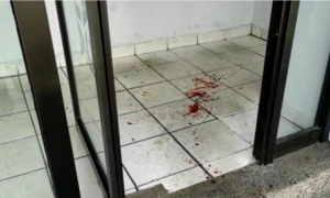 roja hieren a mujer en cajero