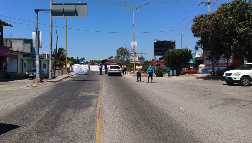 Marquelia Estuvieron entregando volantes