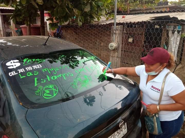 OME Los ciudadanos haciendo pintas en Santa Maria (1)