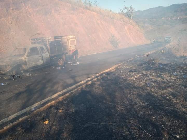 ROJA CAMIONETA CALCINADA (2)